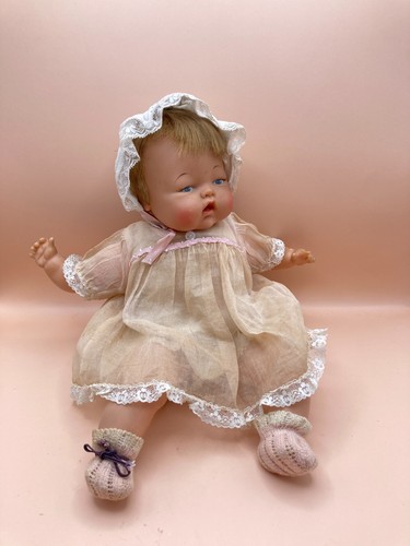 Vintage ideal tiny thumbelina - tiny,